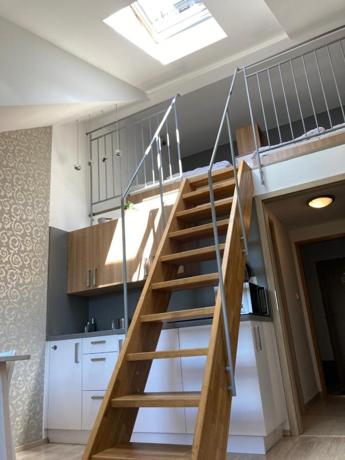 Apartman Emmi โลชนา นาดเด เดสเนา ภายนอก รูปภาพ