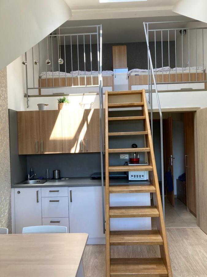 Apartman Emmi โลชนา นาดเด เดสเนา ภายนอก รูปภาพ
